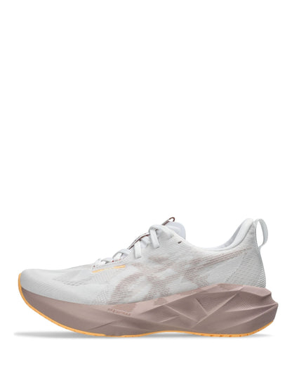 ASICS Natural Novablast 5 Running Trainers