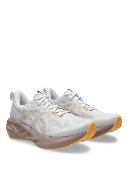 ASICS Natural Novablast 5 Running Trainers