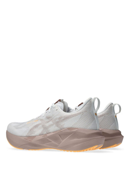 ASICS Natural Novablast 5 Running Trainers