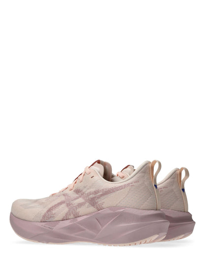 ASICS Rosa Novablast 5 Running Trainers